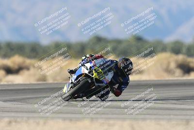media/Nov-01-2025-CVMA (Sat) [[fc0f7531b8]]/Race 11-Amateur Supersport Open/